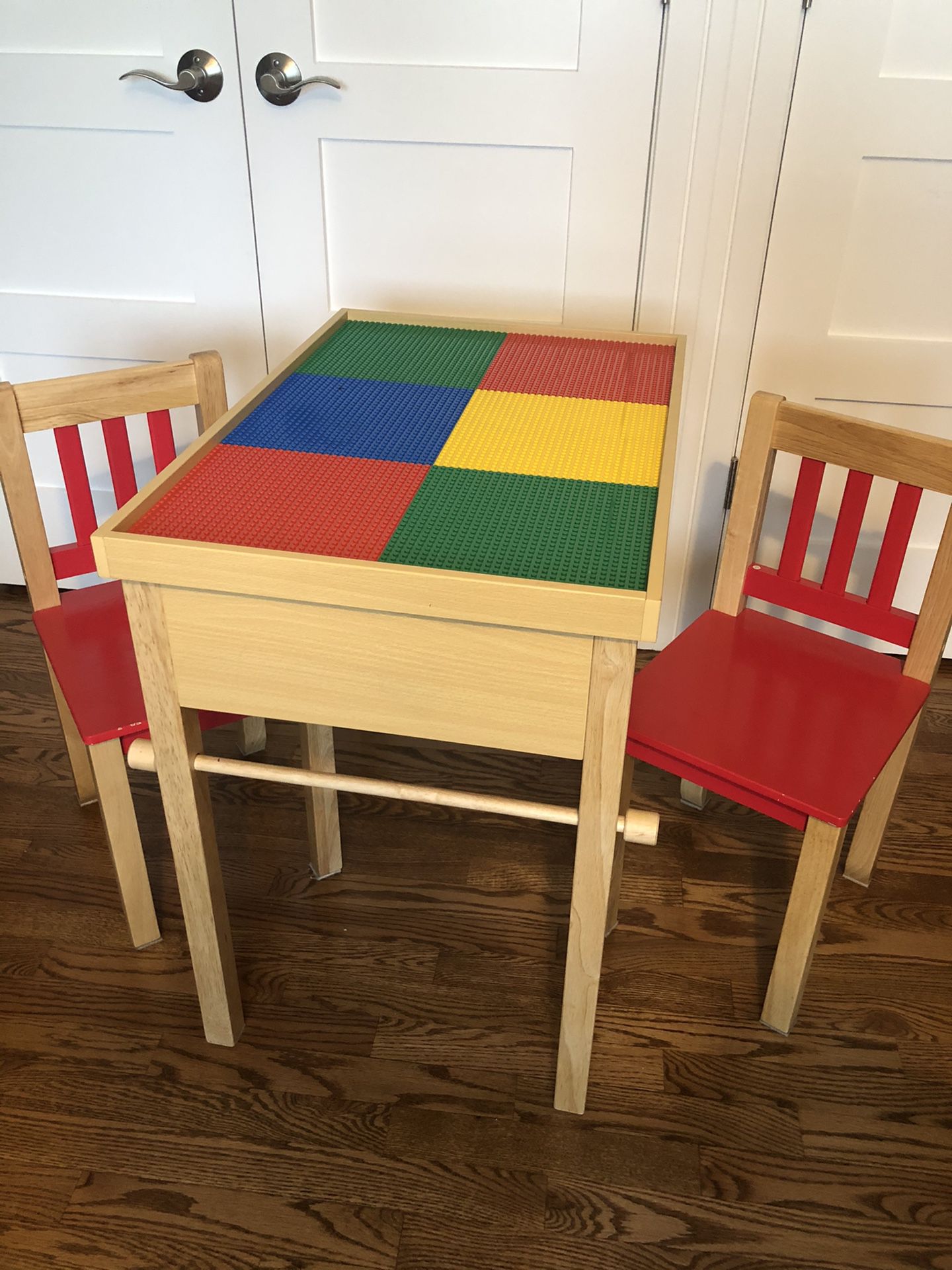 Wooden Multi function kids table with chairs
