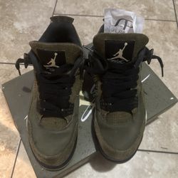 Jordan 4 Olive 