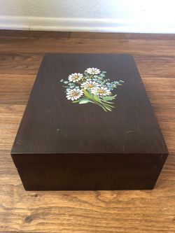 Vintage 1960’s-70’s Ziprinho Brazil Hand Painted Wood Sewing Box