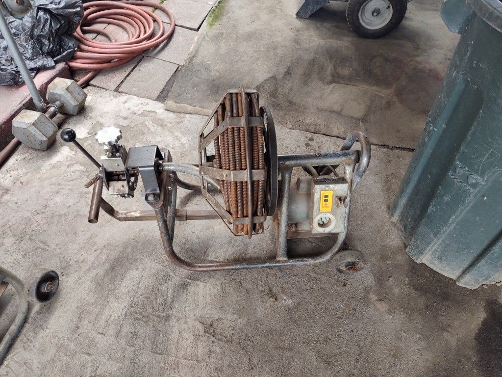 Gorlitz Go 50 Plumbing Snake Machine 100f for Sale in Los Angeles, CA
