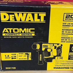 AMAZING DEWALT ROTARY HAMMER  
