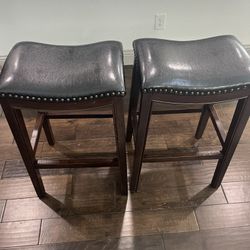 Flash Furniture Alphus 30'' High Backless Cappuccino Wood Barstool with Black LeatherSoft Saddle Seat