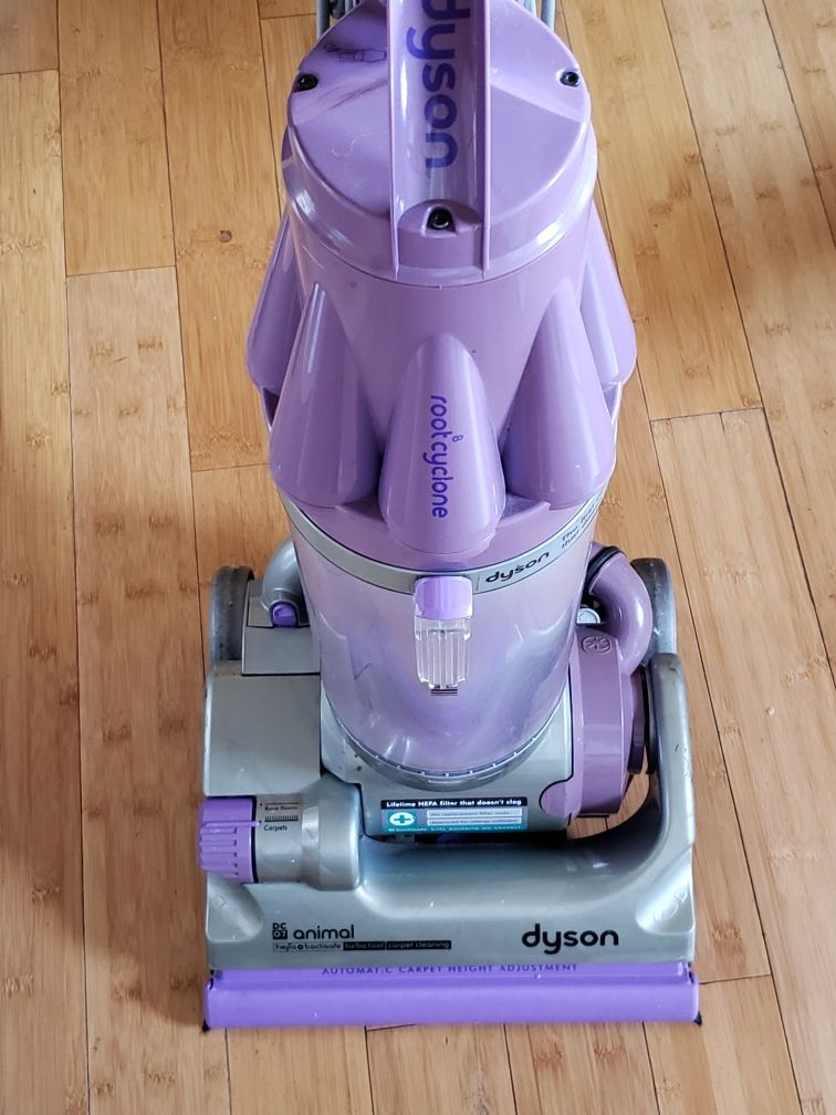 Dyson DC07 Animal Vacuum