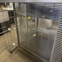 Display rack on wheels