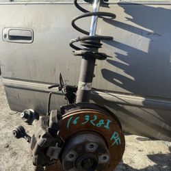 2016 BMW 328i Right Front Suspension $250