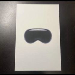 Barely Used - 2025 Apple Vision Pro M5 1TB - Dual Knit M - 21W Light Seal