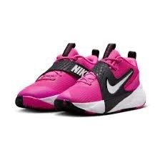6.5 youth /8.5 women’s  Nike Team Hustle D 12  (GS)