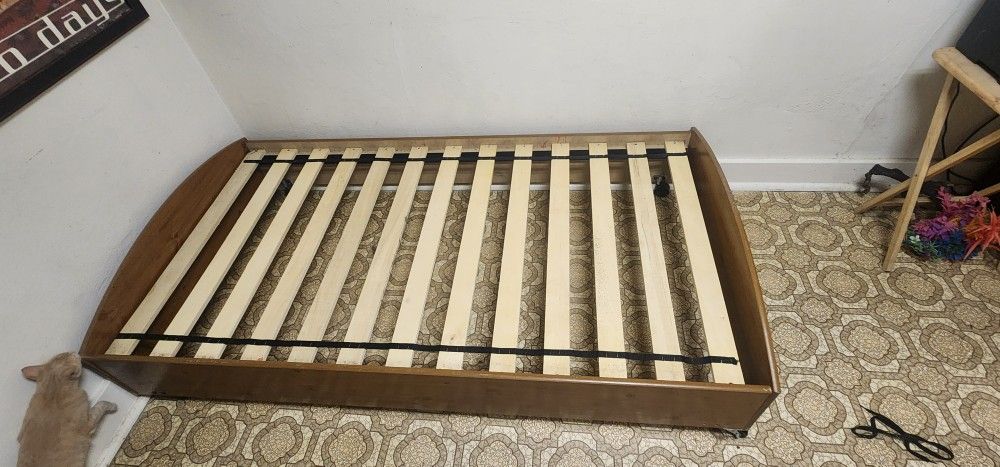 Twin Bed Frame 