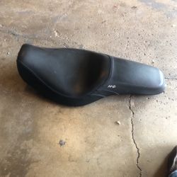 2up Harley Davidson Seat
