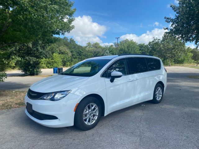 2021 Chrysler Voyager