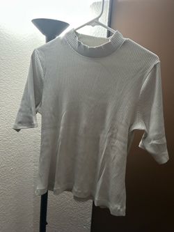 White ribbed mock neck t-shirt