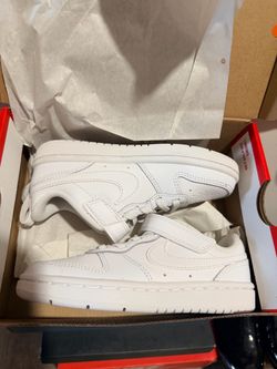 Kids Nike size 11/Uk 10.5/Eur 28