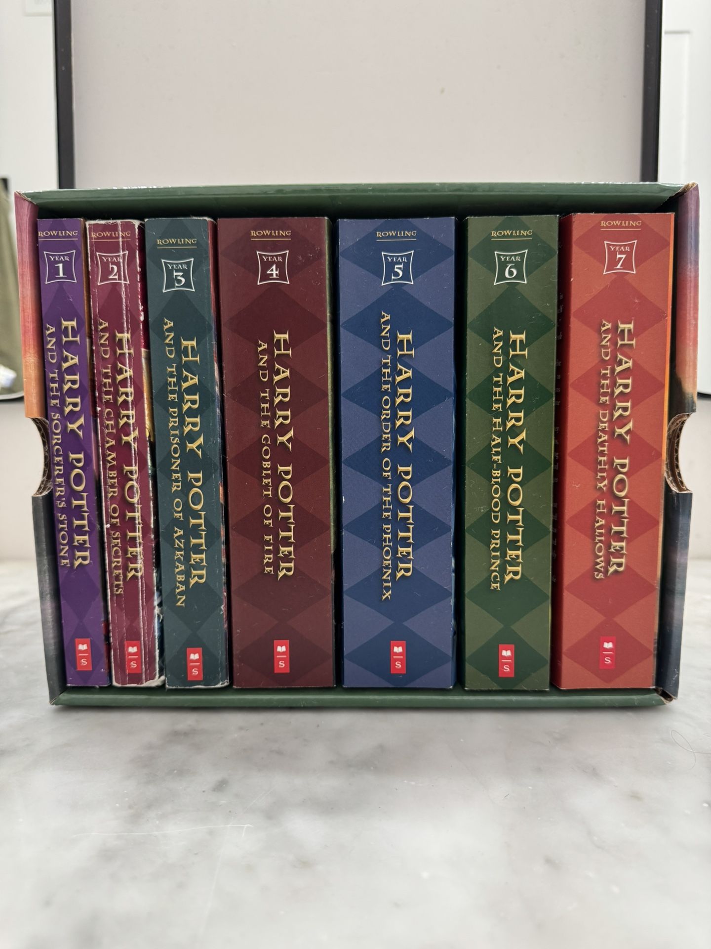 Harry Potter - The Complete Series Book Set