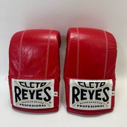 Cleto Reyes Leather Boxing Heavy Bag Gloves with Elastic Cuff Size Med Lite Red