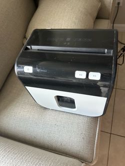 Tru Red paper shredder