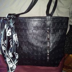 Skull Tote