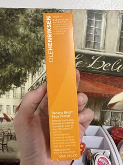 Olehenriksen Banana Face Primer