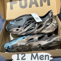 Adidas Yeezy Foam RNR MX Cinder Size 12 Men