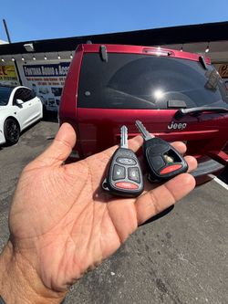 Llaves de autos / car keys and remotes