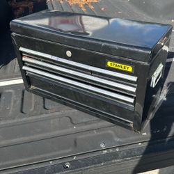 6 Drawer Stanley Metal  Tool Box. 