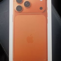 ****iPhone 17 Pro (NEW) 256gB****