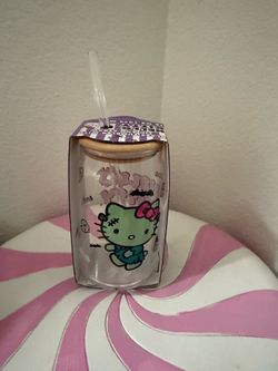 HELLO KITTY GLASS TUMBLER
