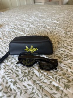Vogue sunglasses (black)
