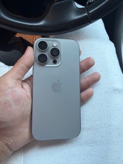 Iphone 15 pro locked
