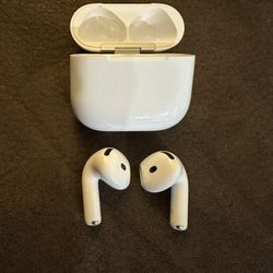 Apple AirPods 4