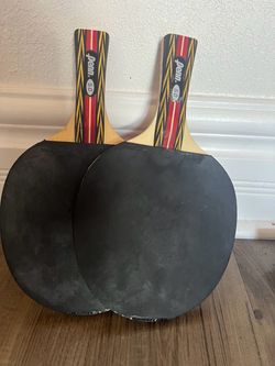 Penn 5.0 Professional Table Tennis Paddle with 7-Husky 12-Volt  Blade Includes 2 table tennis balls.