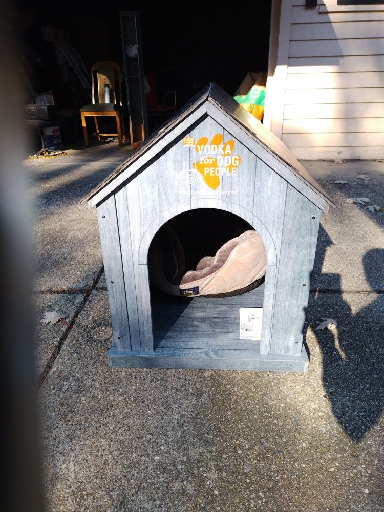 New Dog House 