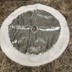 New 18” Diameter Silver Sequin Christmas Tree Skirt 