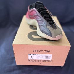 Yeezy Boost 700 V3