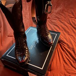 Loue Casey Cayman, Alligator Boots And Belt, Black Cherry Like New