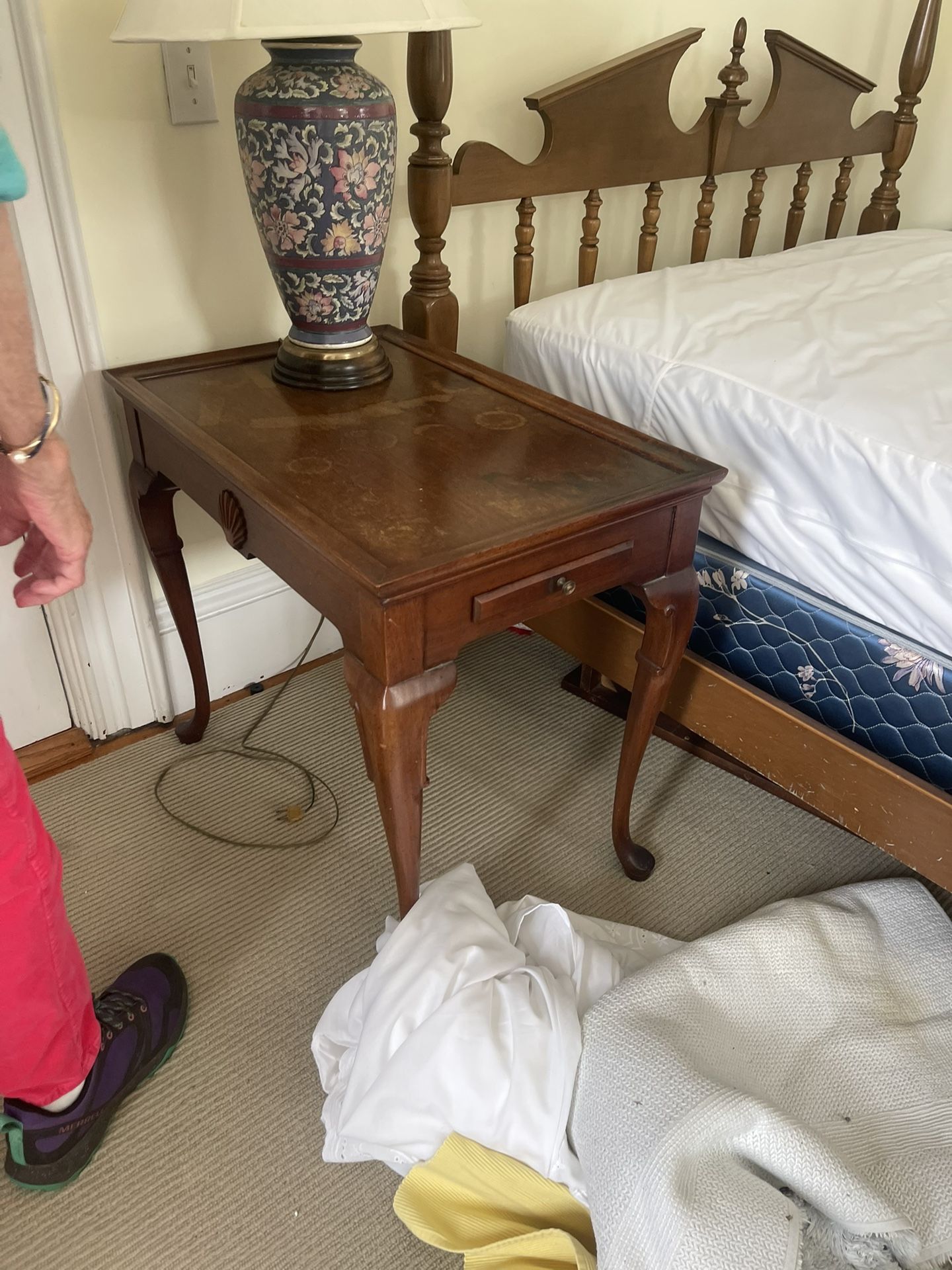Retro Vintage End Table