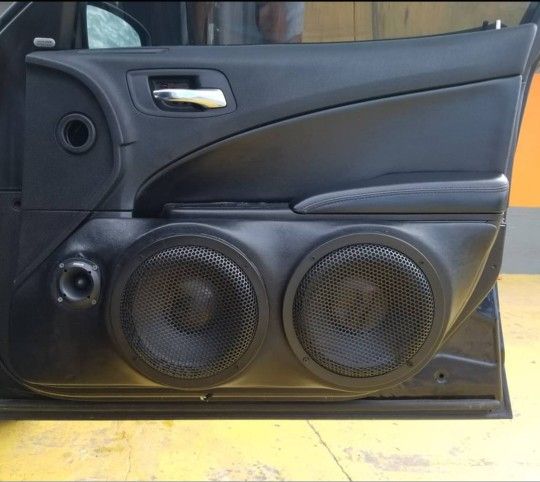 Custom Made Speaker Pods Mount