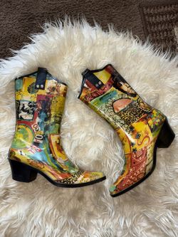 Women’s Boots 