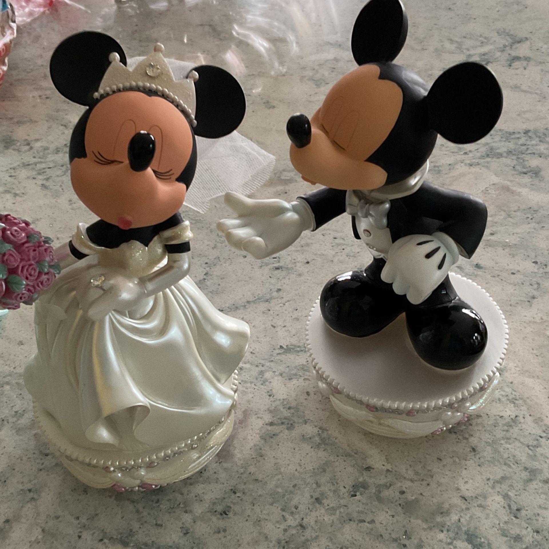 Mickey And Minnie Bridal Set