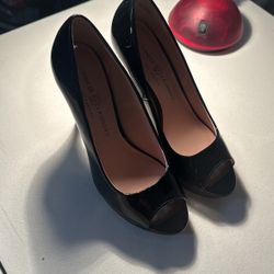Chinese Laundry High Heel Shoes (size 8.5)