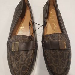 Calvin Klein Women's Lisa Loafer Flat

 Size11