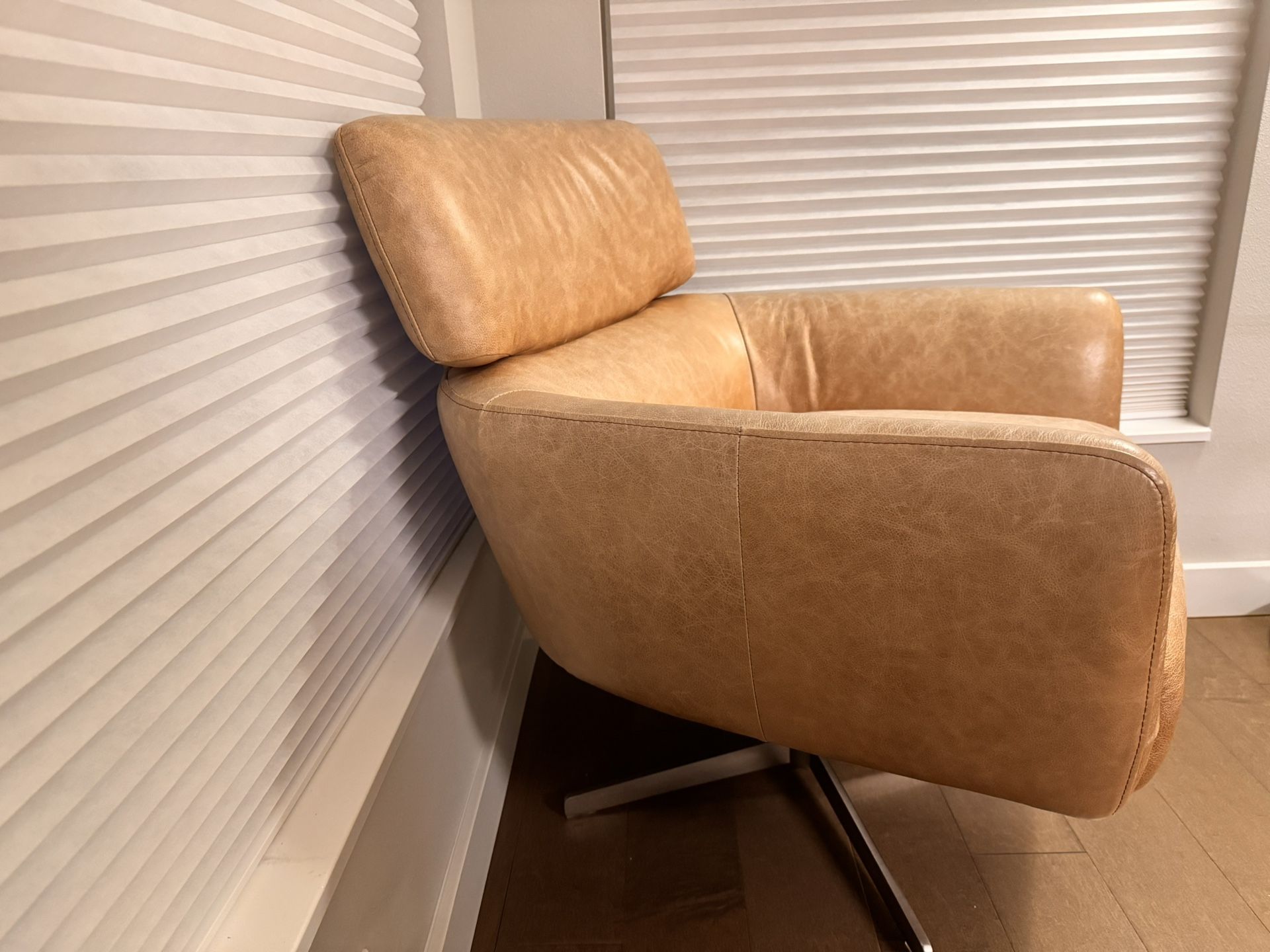 Leather Swivel Chair