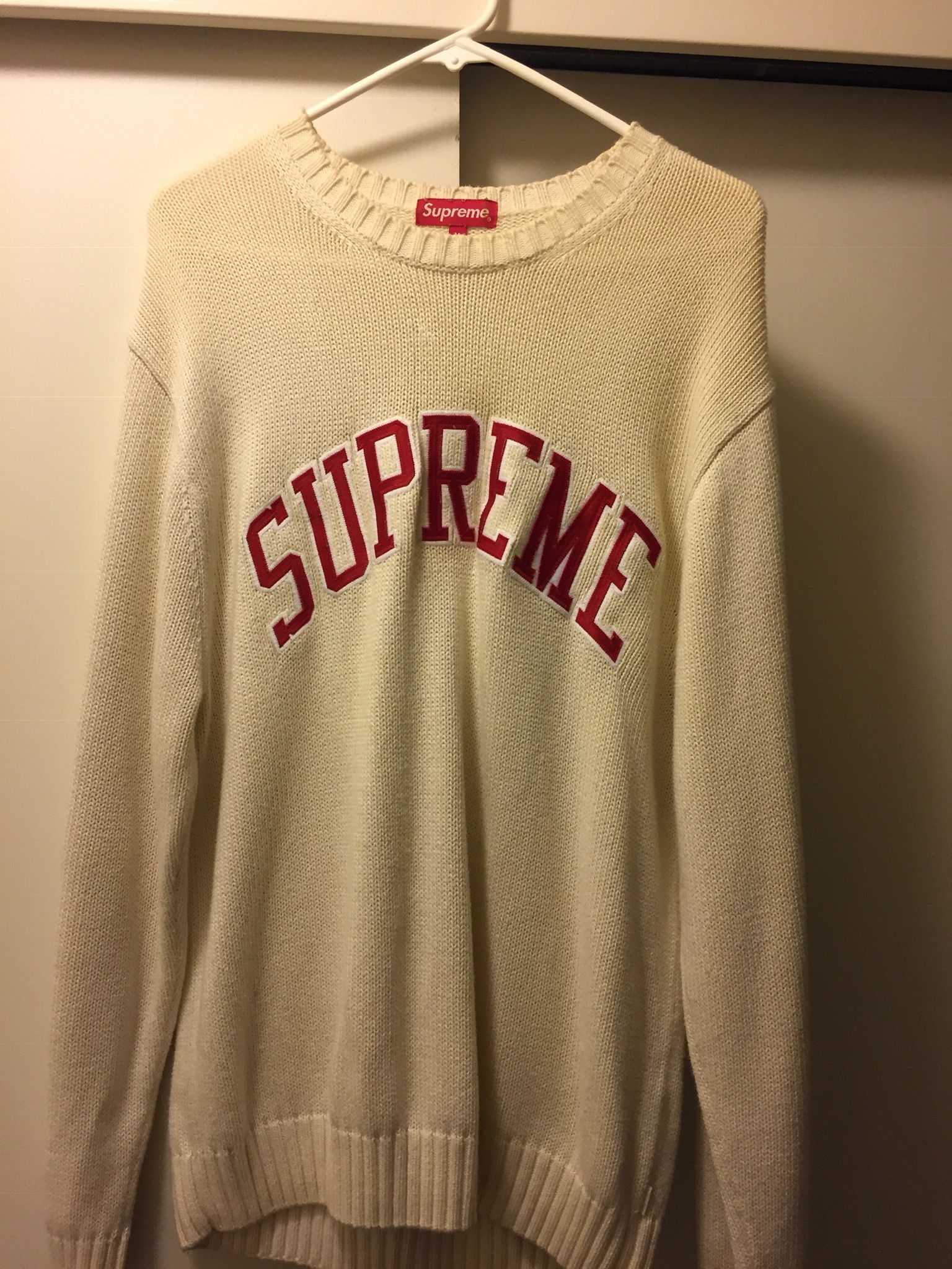 SUPREME SUPER VINTAGE RARE MENS SWEATER CREWNECK SIZE M