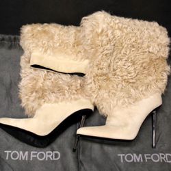 NEW Tom Ford Women's knee beige Boots with Metal Heel - Lamb FUR - ITALY - 39 EU