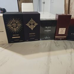 Good afternoon, I'm selling a combo of five perfumes for $300. Located in Myakka City, this is for anyone interested in starting a perfume business. F