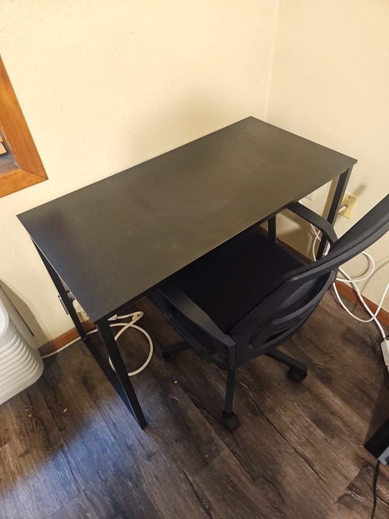 Desk And Chair