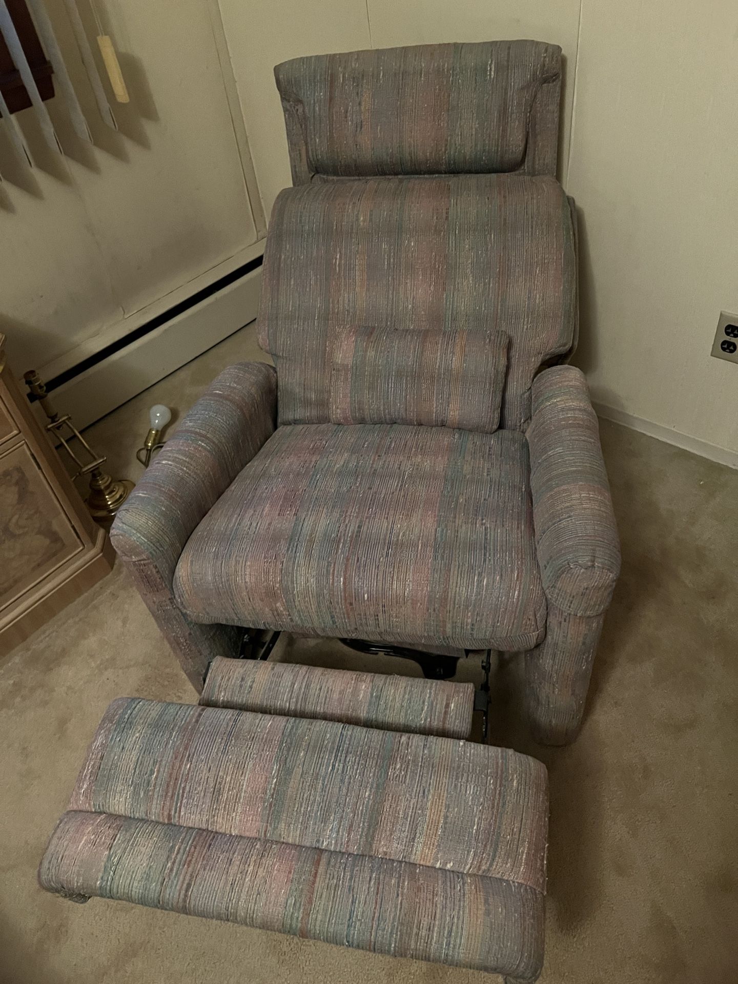 Nice Recliner