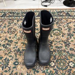 Hunter Tall Black Rain Boots – Size 9 (Men’s)