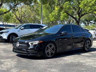 2022 Mercedes-Benz A 220
