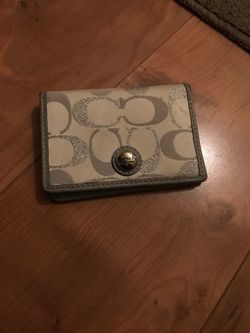 Coach ID wallet