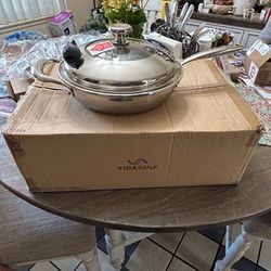 NEW Princess House Vida Sana 11” Skillet w/ Glass Lid & Box